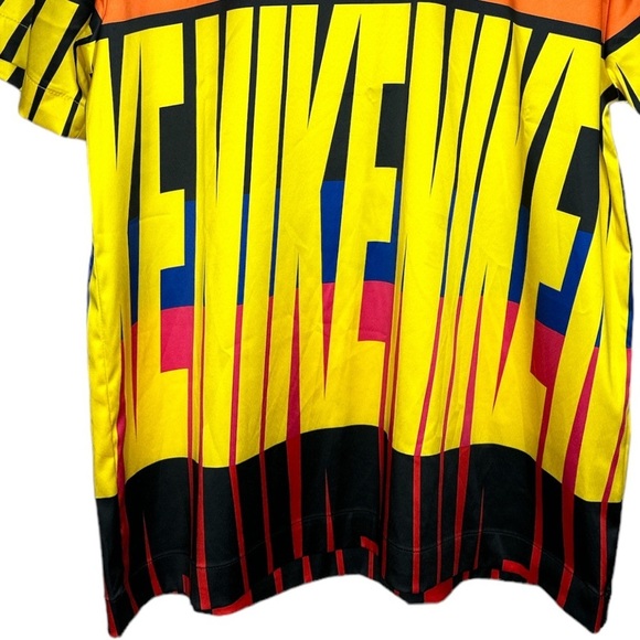 Nike Allover Print Colorful Top Small - Picture 3 of 10
